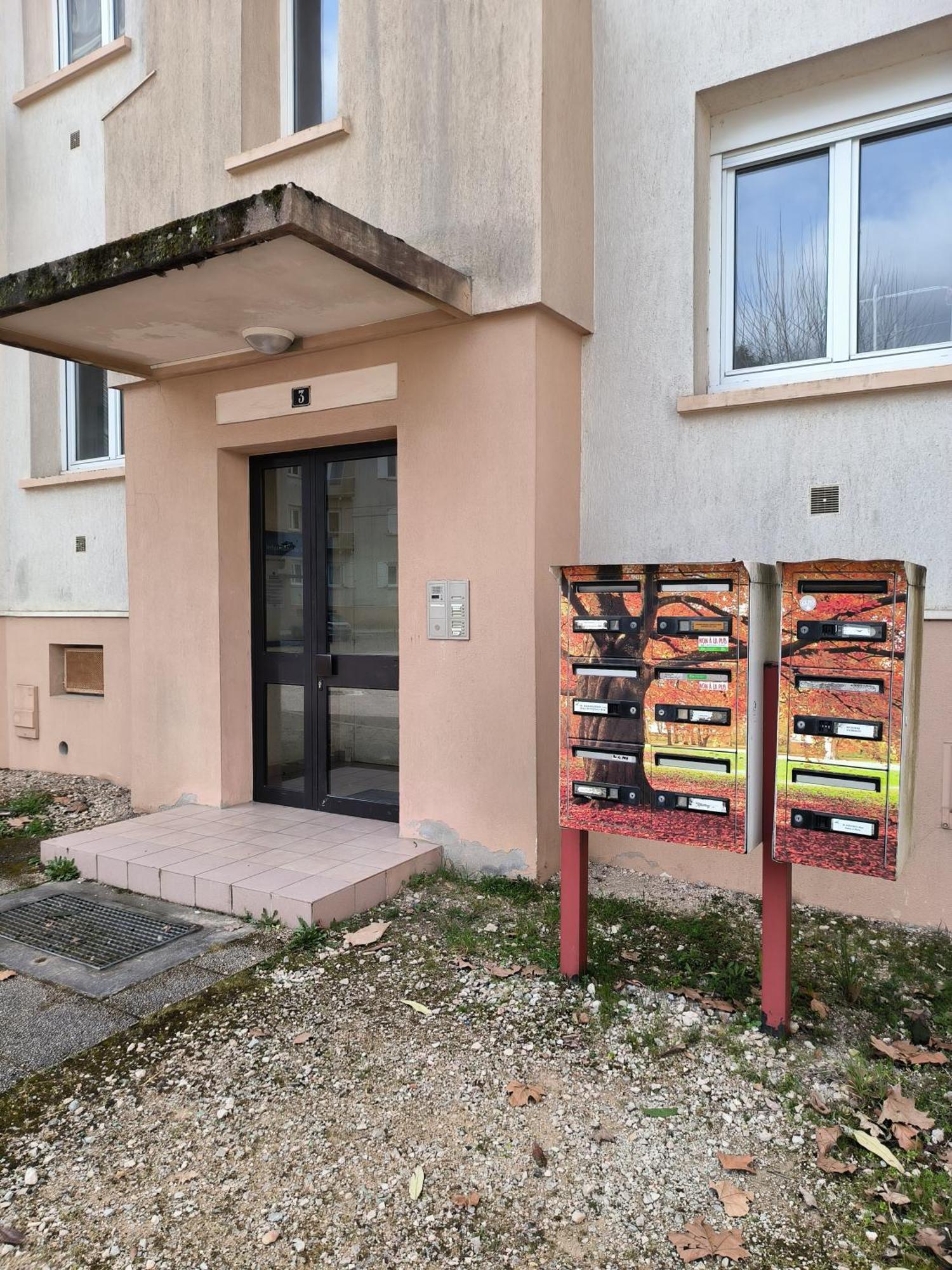 "Le Marmuzot" - Confort - Calme - Parking Free Apartment Dijon Luaran gambar